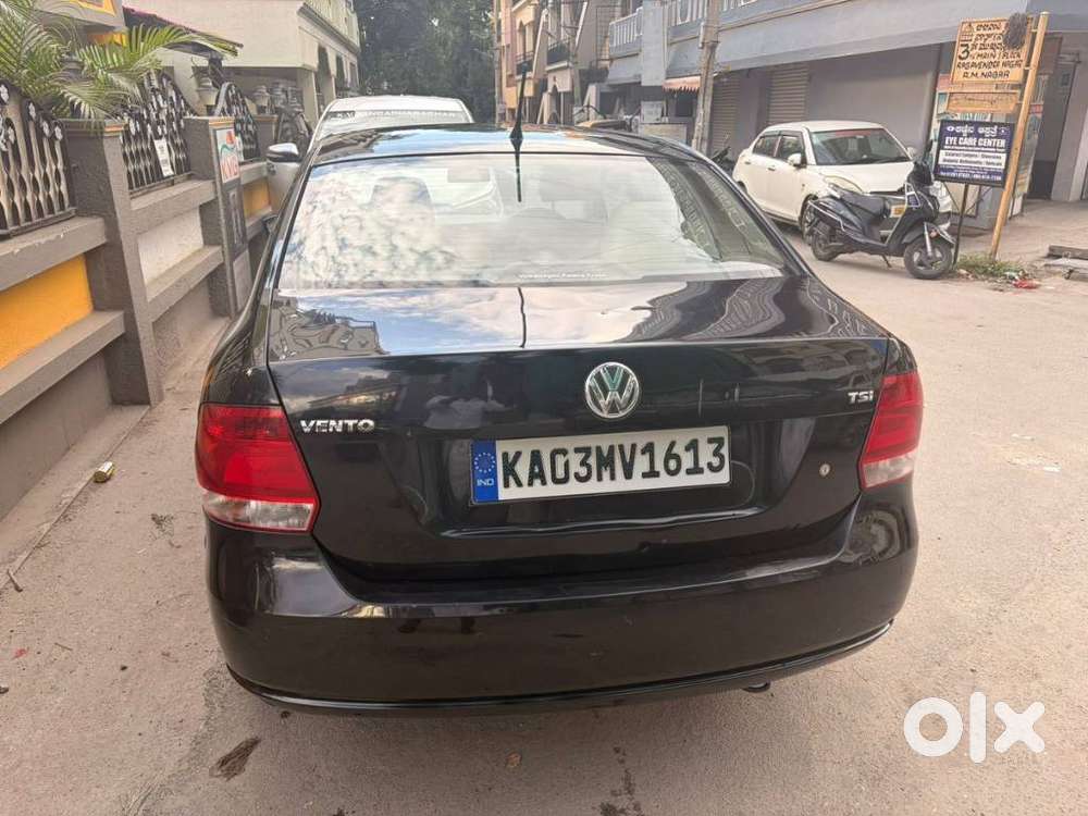 Volkswagen Vento 1.2 Tsi Comfortline At, 2015, Petrol
