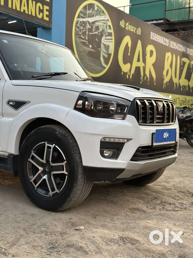 Mahindra Scorpio S6 Plus, 2017, Diesel