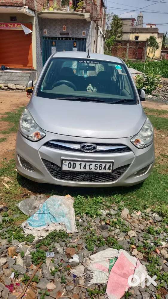 Hyundai I10 20014 Petrol 72000 Km Driven