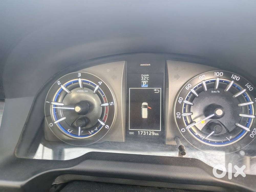 Toyota Innova Crysta 2.8 Zx At, 2016, Diesel
