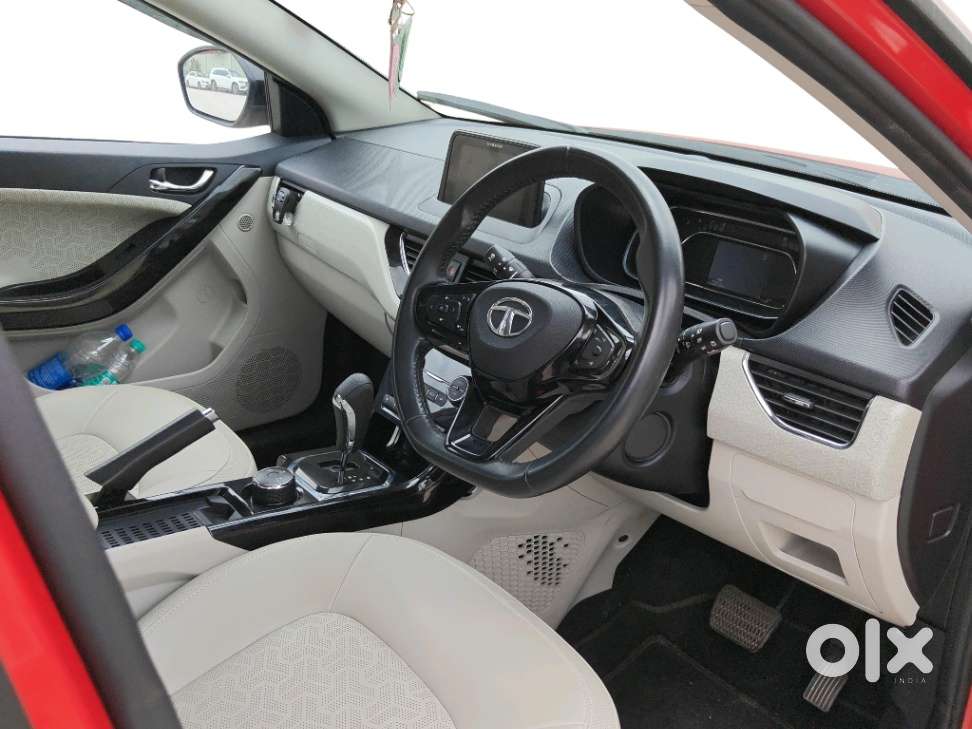 Tata Nexon 1.2 Revotron XZA Plus, 2023, Petrol