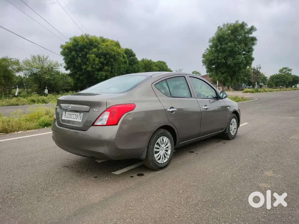 Nissan Sunny Xl 2012