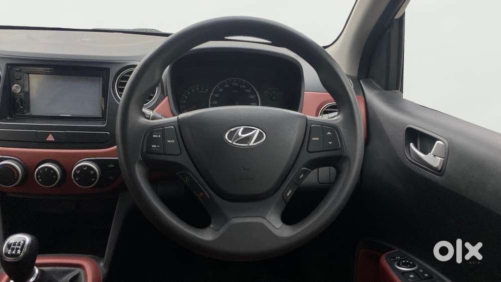 Hyundai Grand I10 1.2 Sportz Prime Edition Vtvt, 2016, Petrol