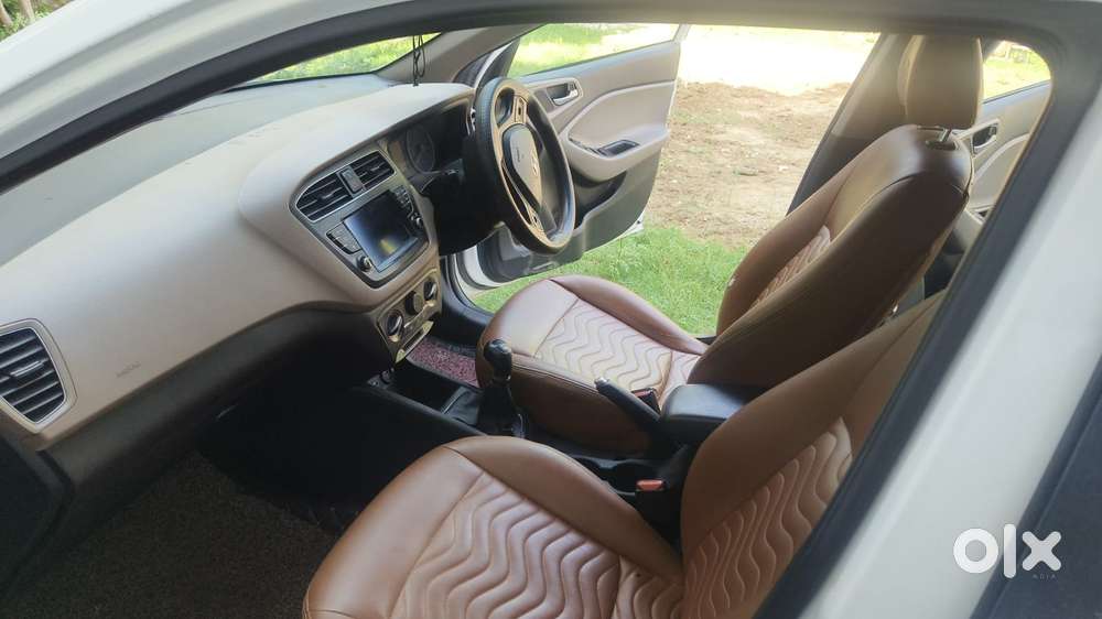 Hyundai Elite I20 Sportz (o) 1.2, 2019, Petrol