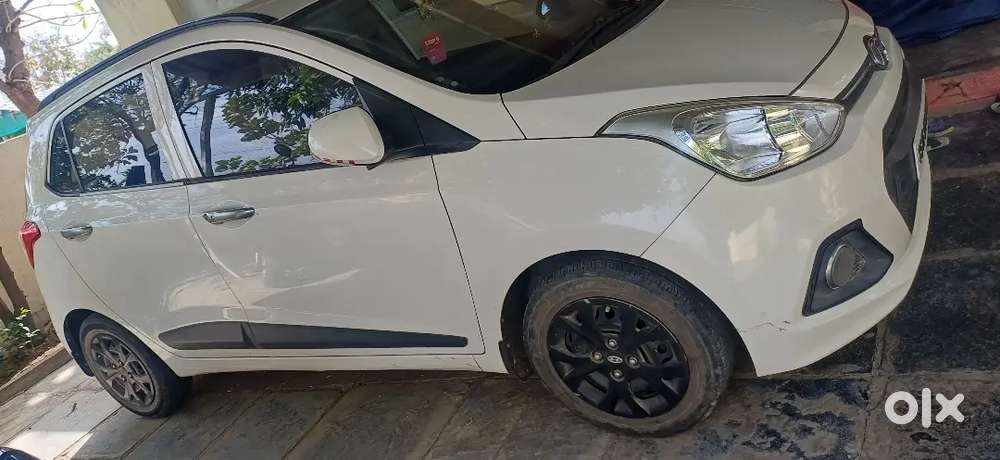 Hyundai Grand I10 2016 Petrol 590000 Km Driven
