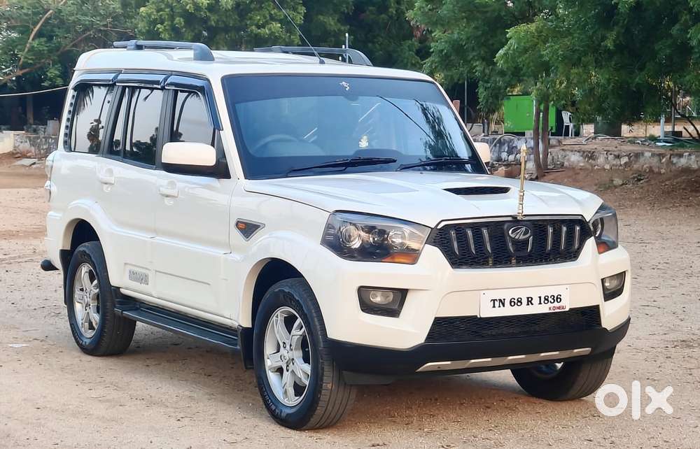 Mahindra Scorpio S10, 2015, Diesel