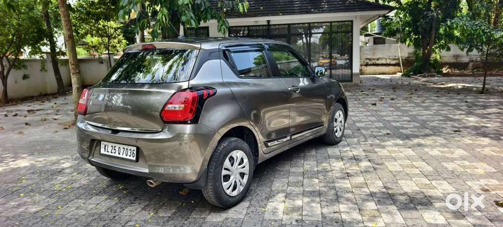 Maruti Suzuki Swift 2018 Amt Vxi, 2023, Petrol