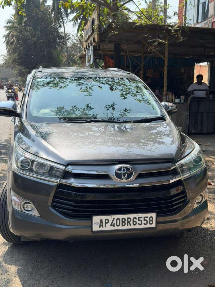 Toyota Innova Crysta 2019
