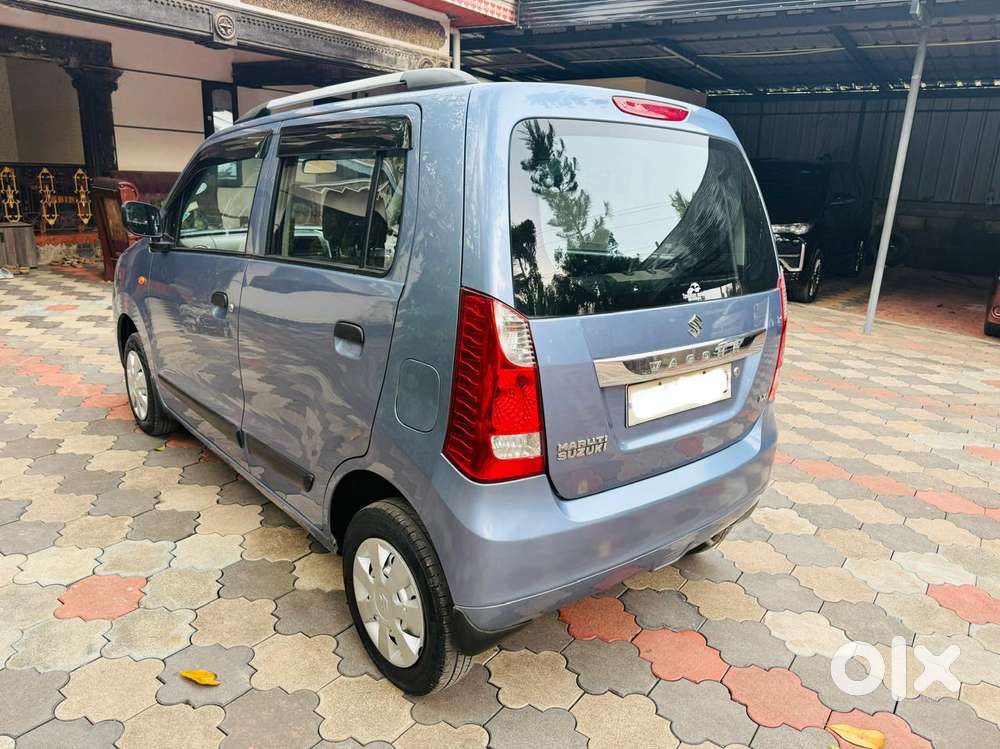 Maruti Suzuki Wagon R Lxi Bs Iv, 2015, Petrol