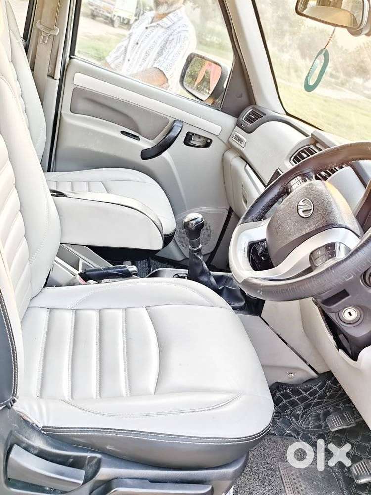 Mahindra Scorpio S10 8 Seater, 2018, Diesel