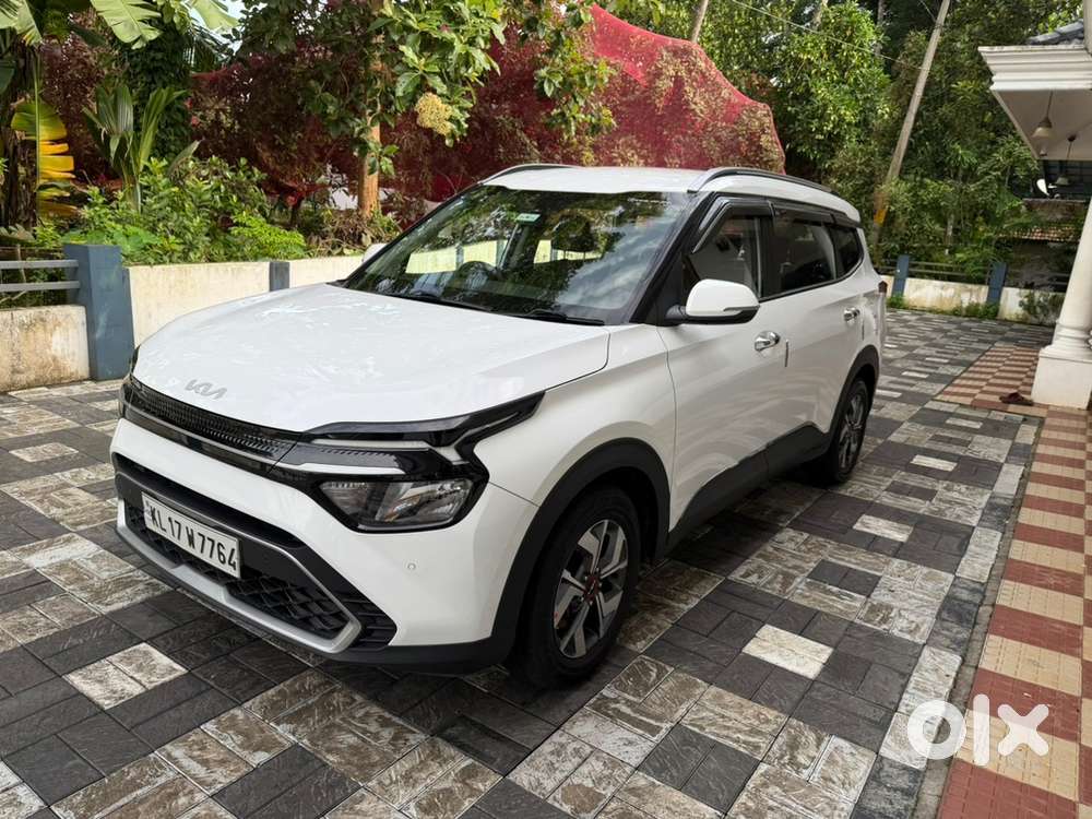 Kia Carens Prestige Diesel (7 Seater) 2022