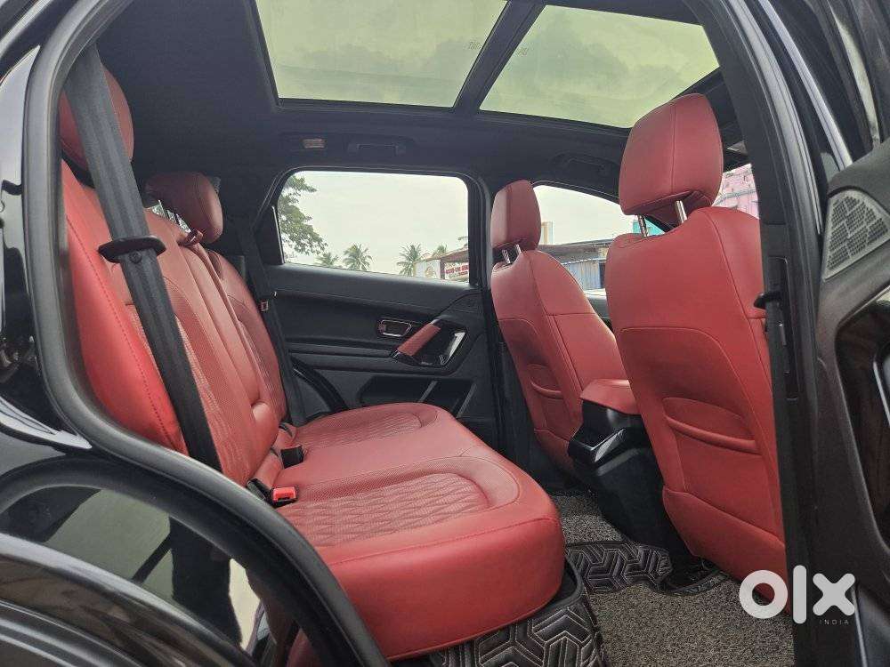 Tata Harrier 2.0 Kryotec Xza Plus (o) Red Dark Edition, 2025, Diesel
