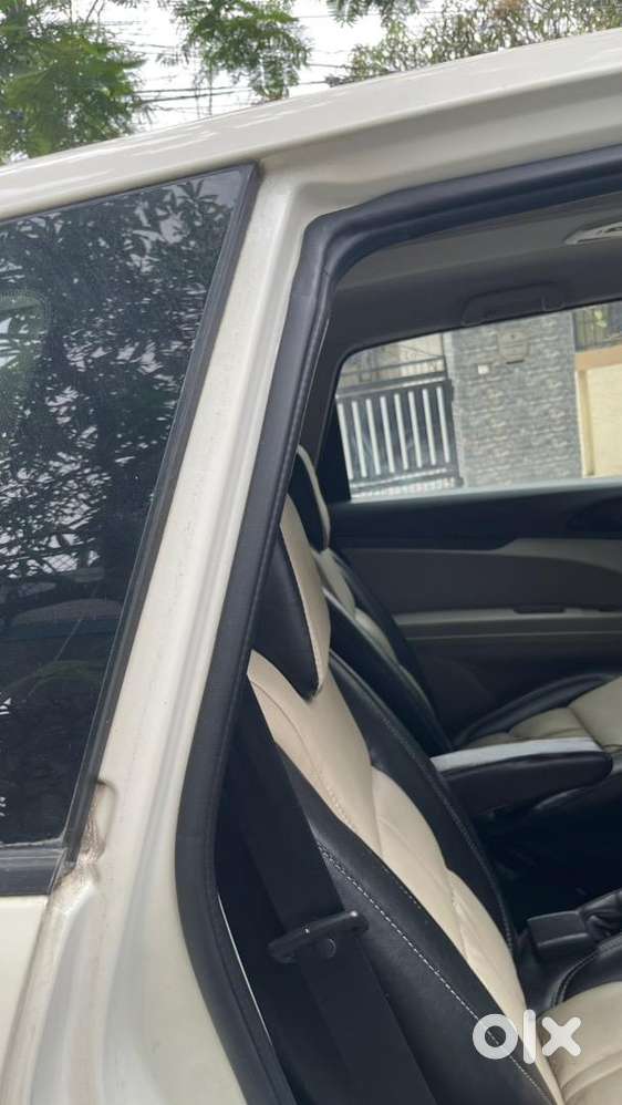 Mahindra Marazzo  2020  68762 Kms  First Owner  Good Condition