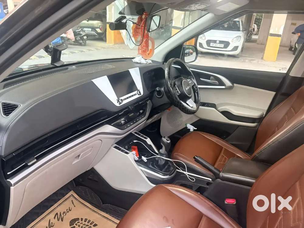 Kia Carens 2023 Diesel Prestige Plus 1.5  Well Maintained