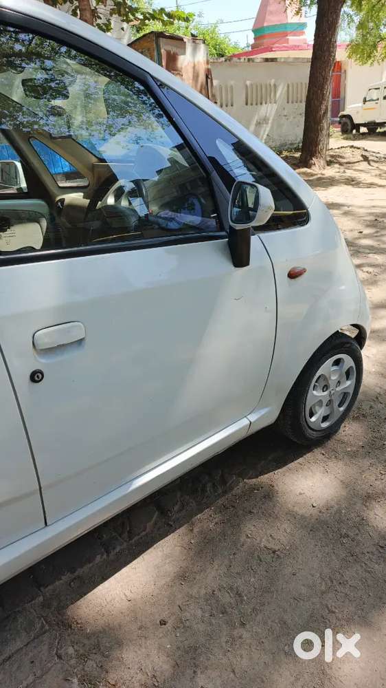 Tata Nano 2012