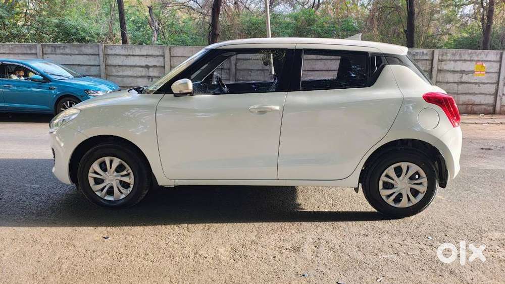 Maruti Suzuki Swift Vxi Optional, 2022, Petrol