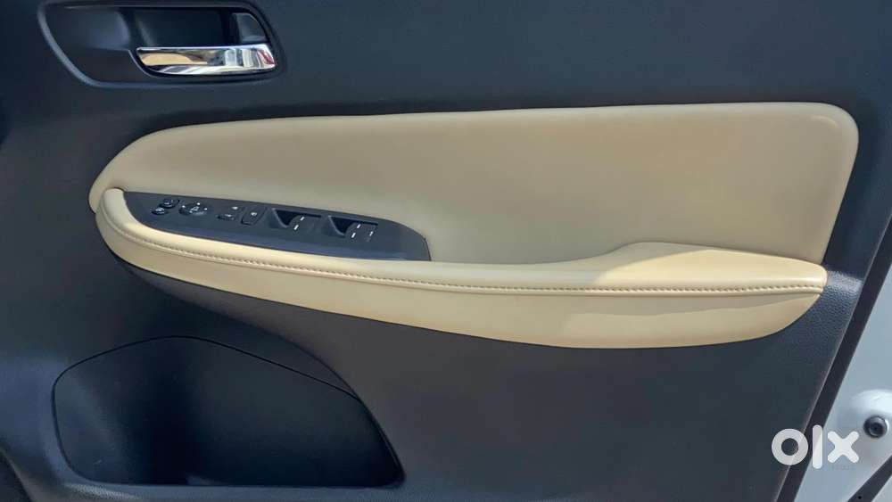 Honda City 1.5 Zx Cvt I-vtec, 2022, Petrol