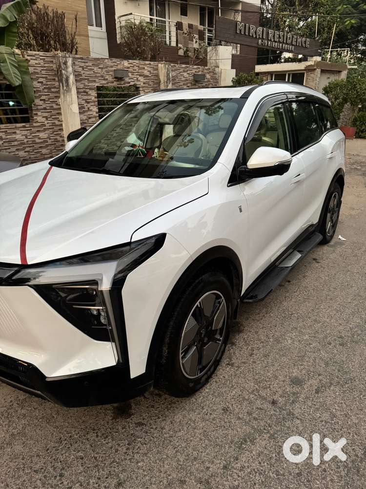 Mahindra Xev9s 2026 Model