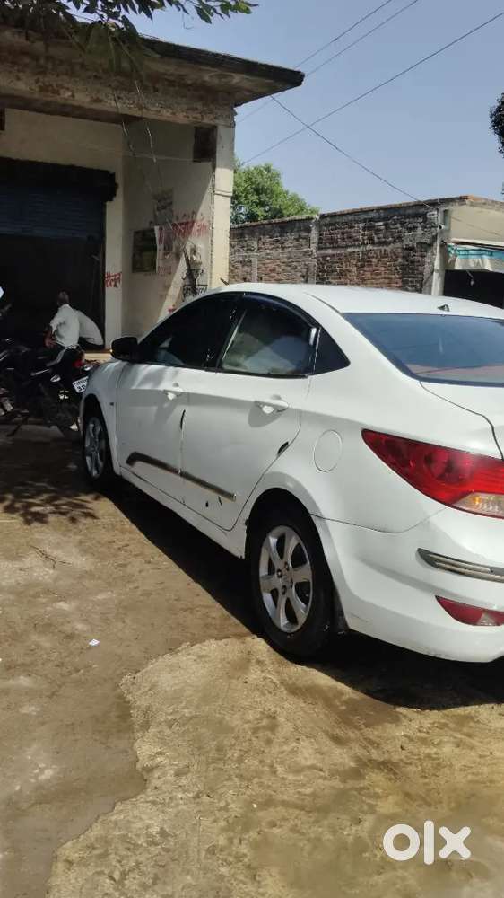 Hyundai Verna 1.6 Fluidic 2013