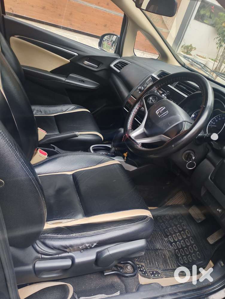 Honda Jazz V Cvt, 2016, Petrol