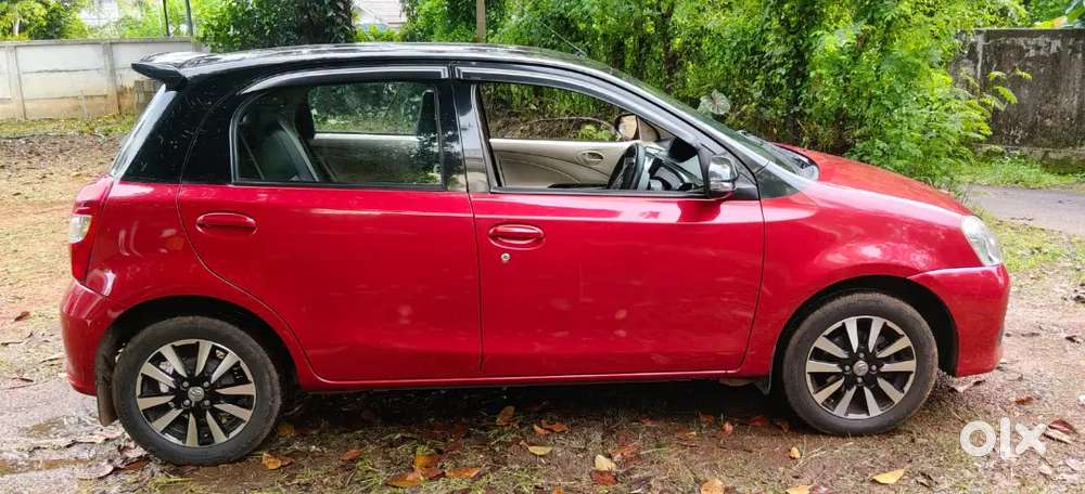 Toyota Etios Liva 2018 Petrol 90000 Km Driven