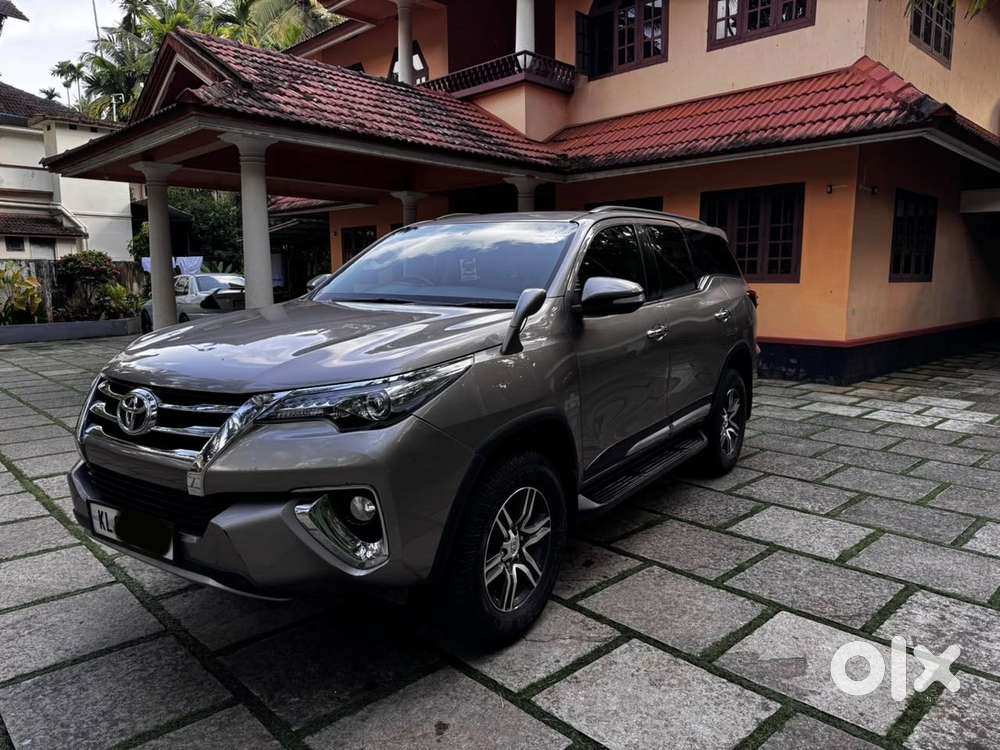 Toyota Fortuner 4x2 At 2.8 Diesel, 2017, Diesel