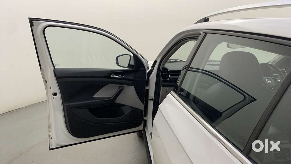 Skoda Kushaq 1.0 Tsi Style, 2022, Petrol