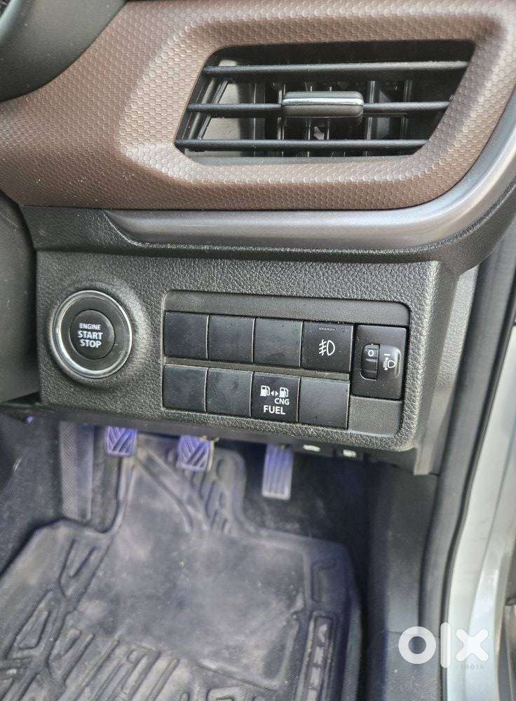Maruti Suzuki Brezza 1.5 Zxi Cng, 2023, Cng & Hybrids