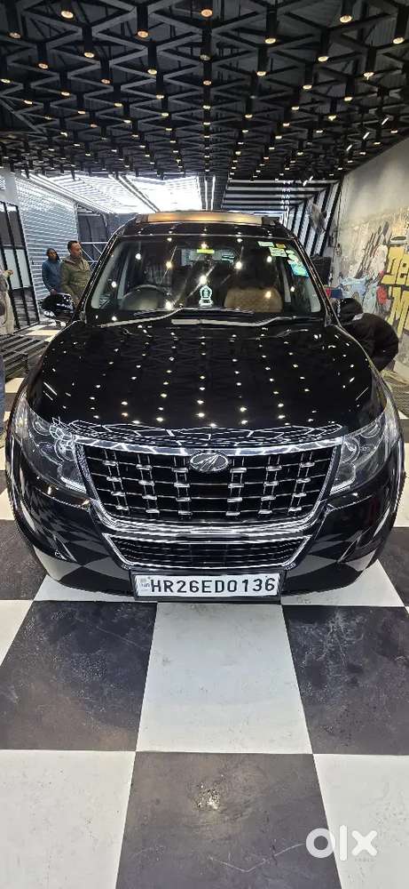Mahindra Xuv500 W7 At 2019