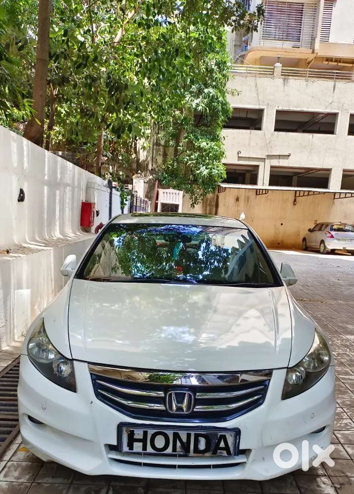 A Very Well Maintained Honda Accord2012 Petrol With New Tyres &battery