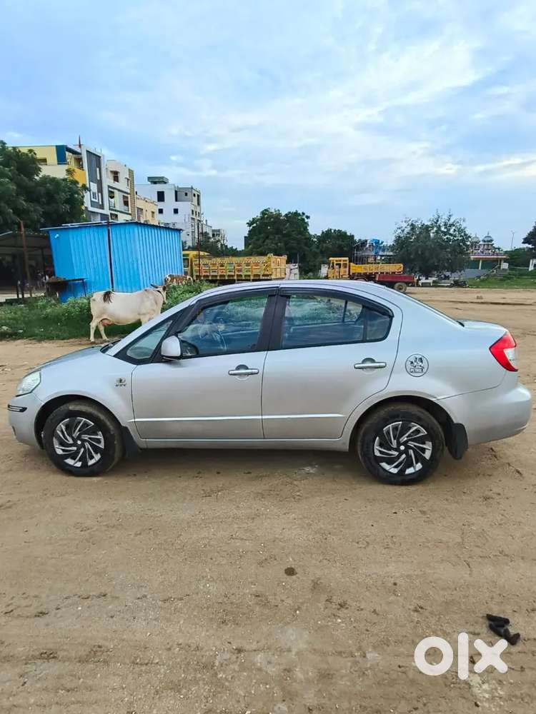 Maruti Suzuki Sx4 2010