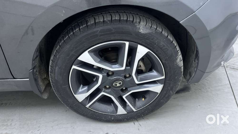 Tata Tiago Xza Plus, 2020, Petrol