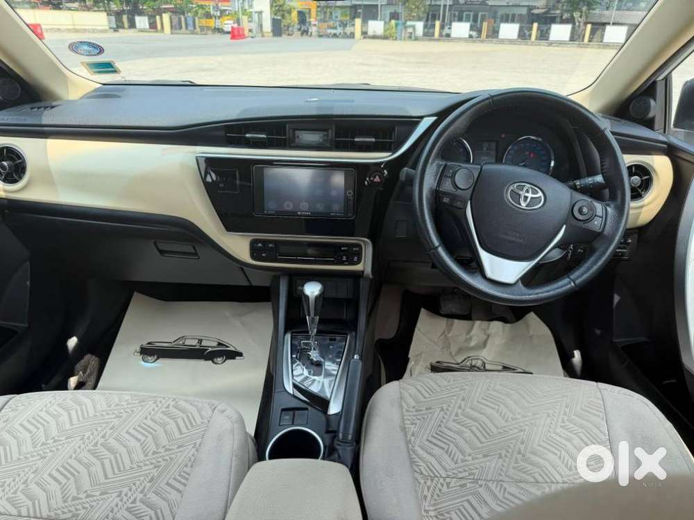 Toyota Corolla Altis 1.8 G Cvt, 2017, Petrol