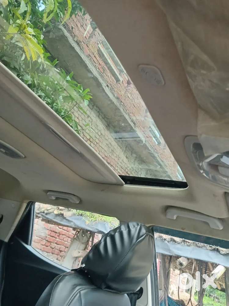 Mahindra Xuv300 1.2 W6 2023