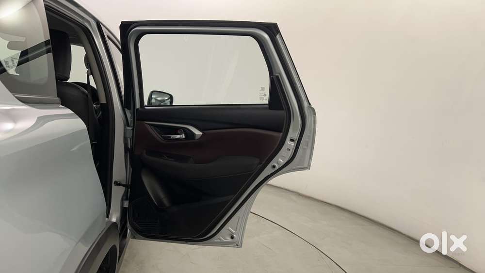 Maruti Suzuki Grand Vitara 1.5 Delta Smart Hybrid, 2024, Petrol