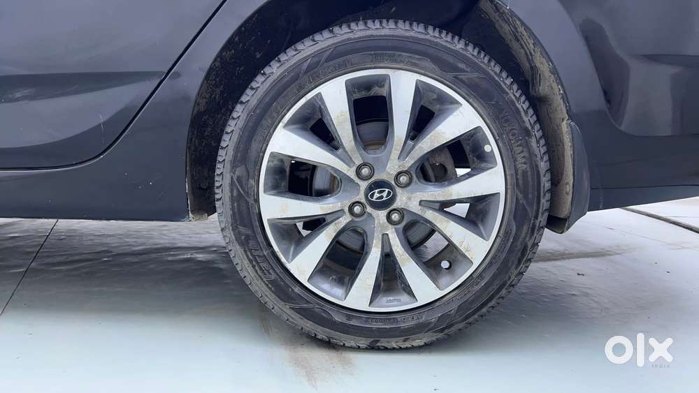 Hyundai Verna 1.6 Vtvt Sx, 2014, Petrol