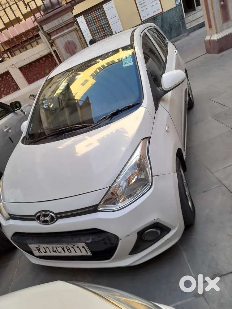 Hyundai Grand I10 2013 Diesel Well Maintained
