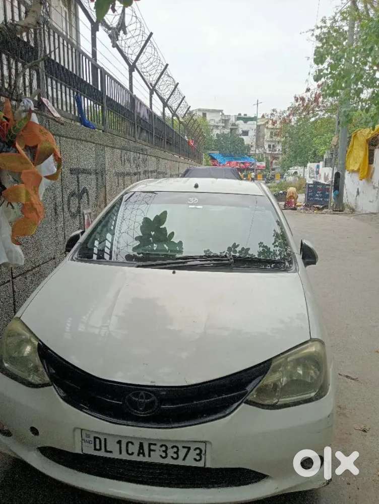 Toyota Etios 2014 Petrol Well Maintained