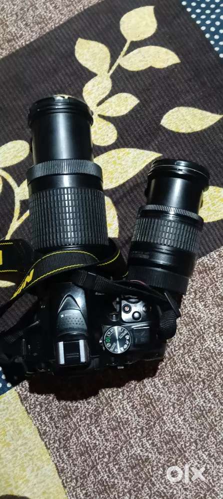 Nikon 5300D Camera Good Condition Dual Lens Ke sat