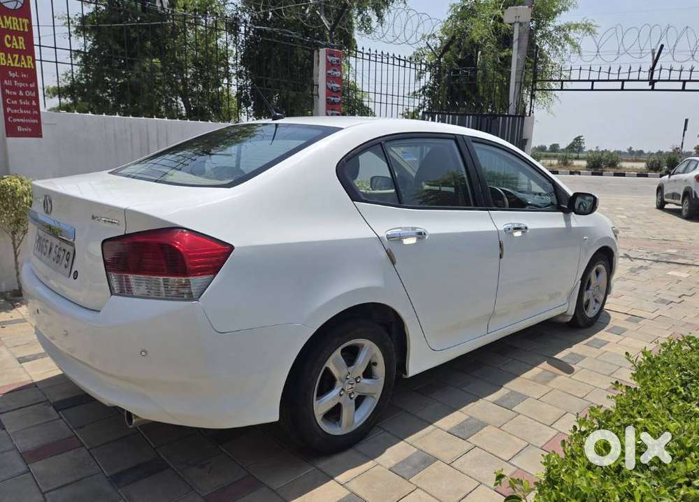 Honda City 1.5 V At, 2011, Petrol