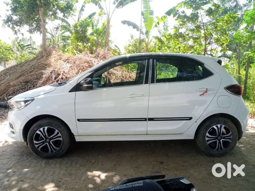 Tata Tiago Xt 2023 Petrol 19000 Km