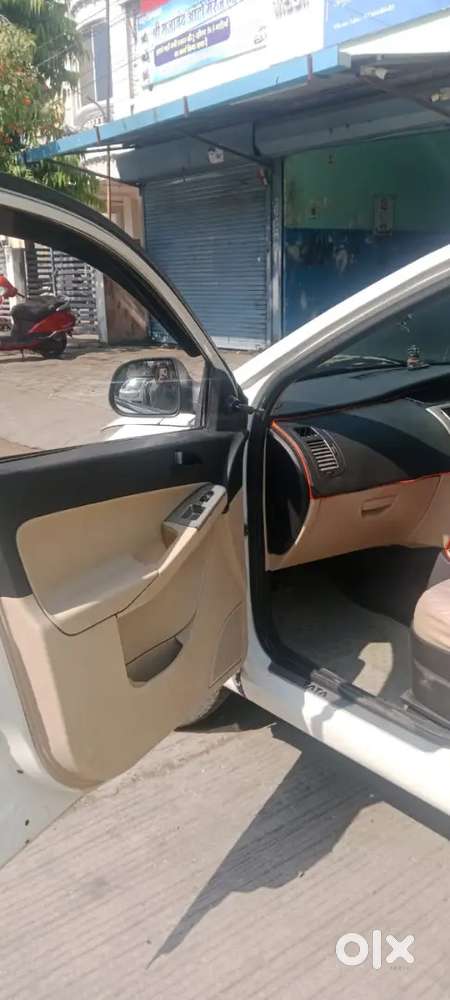 Tata Manza 2013