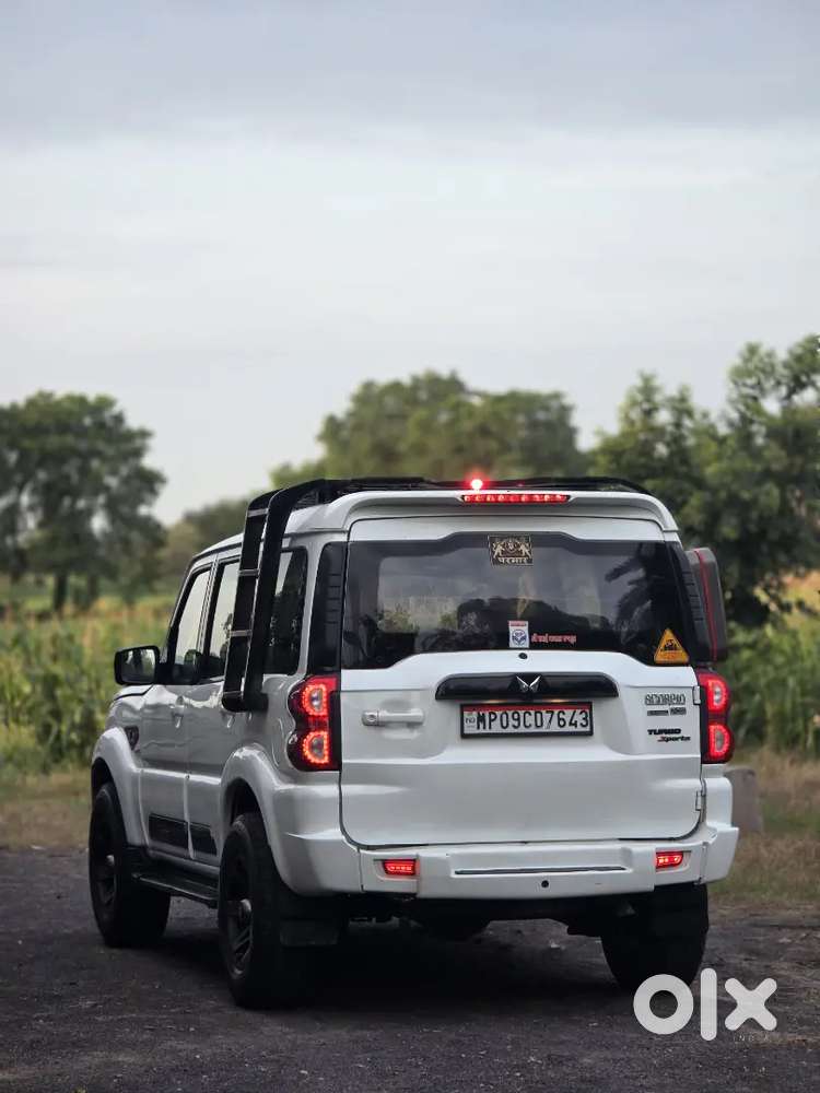 Mahindra Scorpio