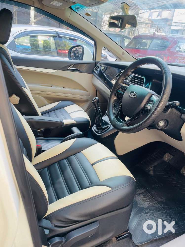 Mahindra Marazzo M6, 2019, Diesel