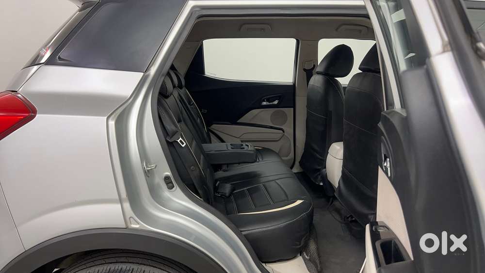 Mahindra Xuv300 W8 Amt Optional Diesel, 2020, Petrol