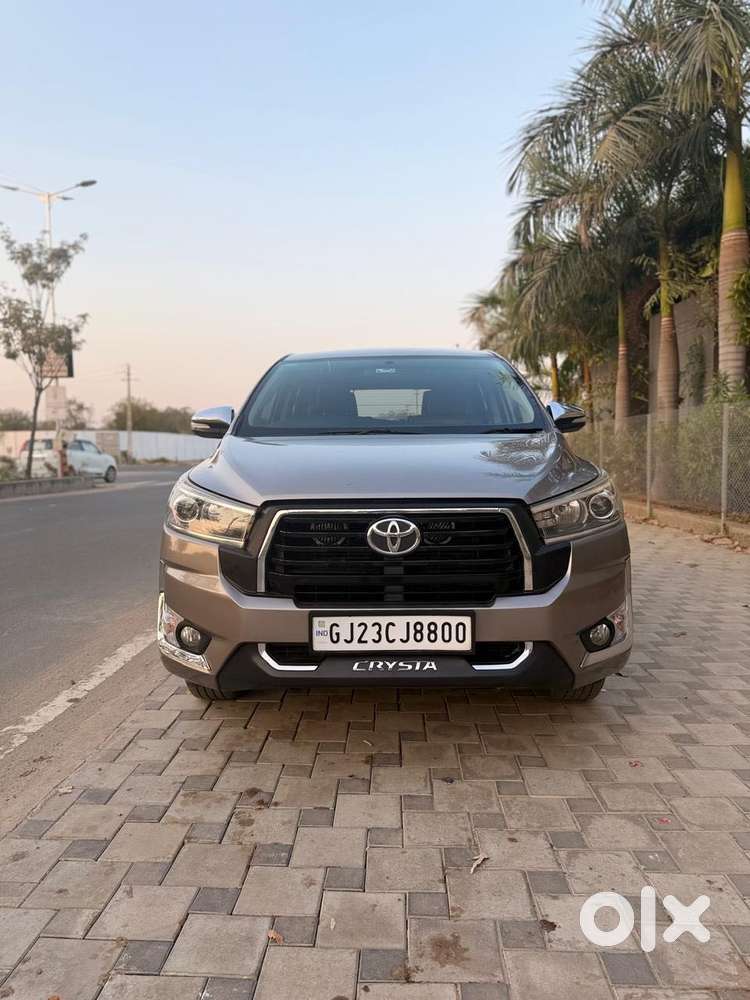 Toyota Innova Crysta 2.8 Zx At, 2016, Diesel