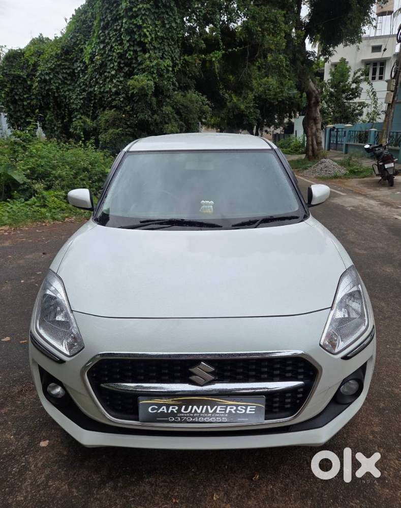 Maruti Suzuki Swift Vxi + Manual, 2022, Petrol
