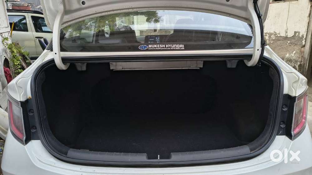 Hyundai Aura Sx (o) Manual, 2020, Petrol