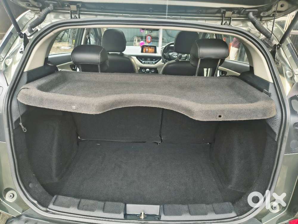 2021 Tata Nexon Xz+ Petrol Manual Sunroof  Single Owner  52,263 Km