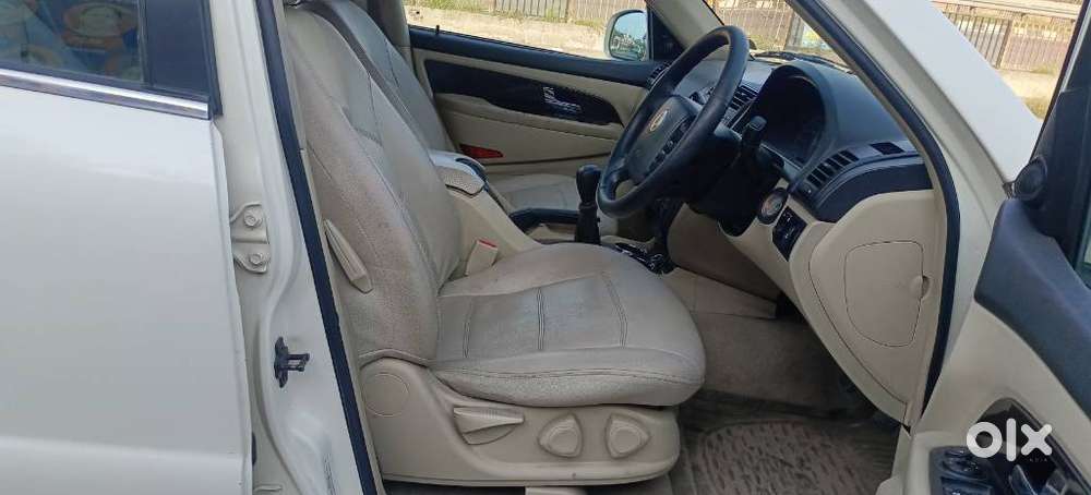 Mahindra Rexton, 2013, Diesel